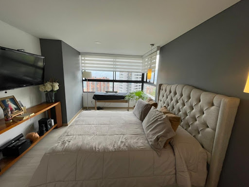 Apartamento en venta en Altos Del Poblado, Medellín · foto 12 de 21