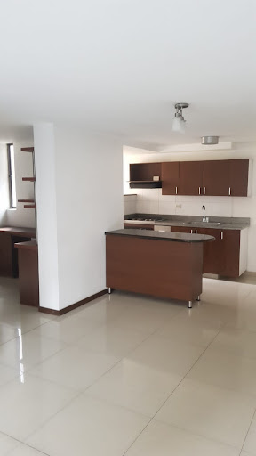 Apartamento en venta en Villagrande, Envigado · foto 2 de 12