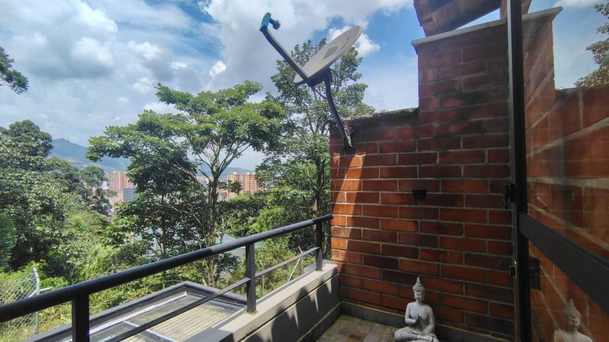 Casa de 4 alcobas en venta en Las Lomitas, Sabaneta, 291 m² · foto 24 de 24