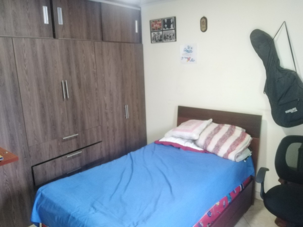 Casa en venta en Jose Antonio Galan, Bogotá · foto 13 de 22