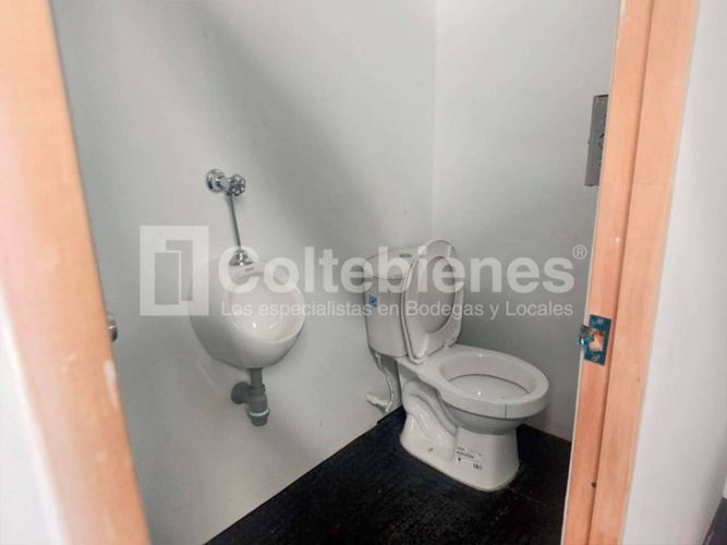 Bodega en arriendo en Churido Puente, Apartado, 1335 m² · foto 10 de 14