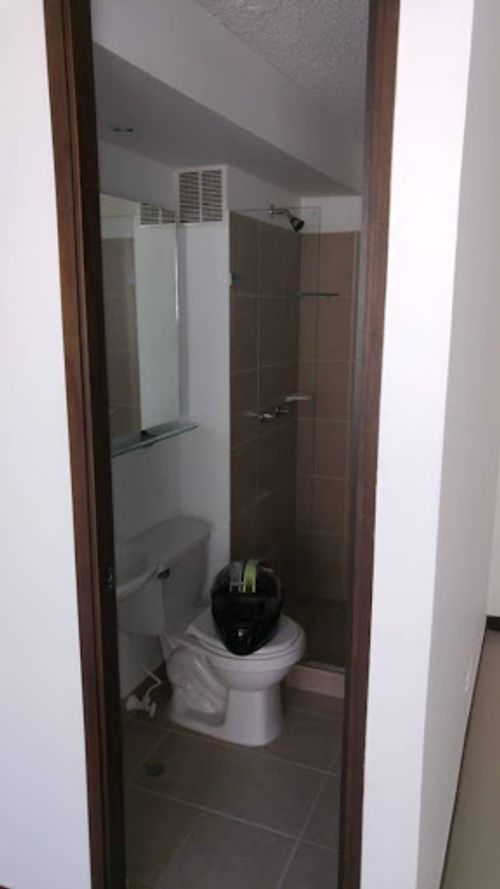 Apartamento de 2 alcobas en venta en Mayorca, Sabaneta, 53 m² · foto 2 de 21