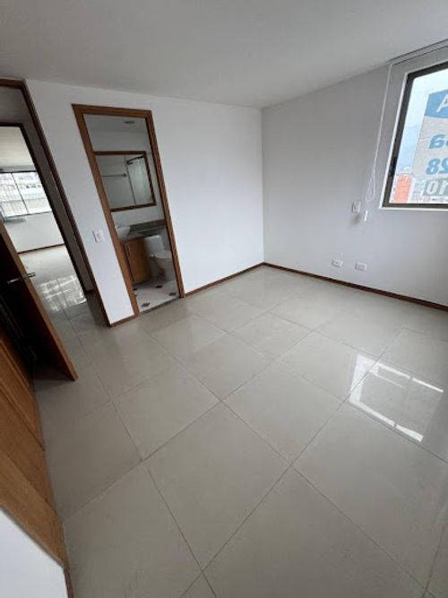 Apartamento de 4 alcobas en venta en Aves Maria, Sabaneta, 127 m² · foto 10 de 19