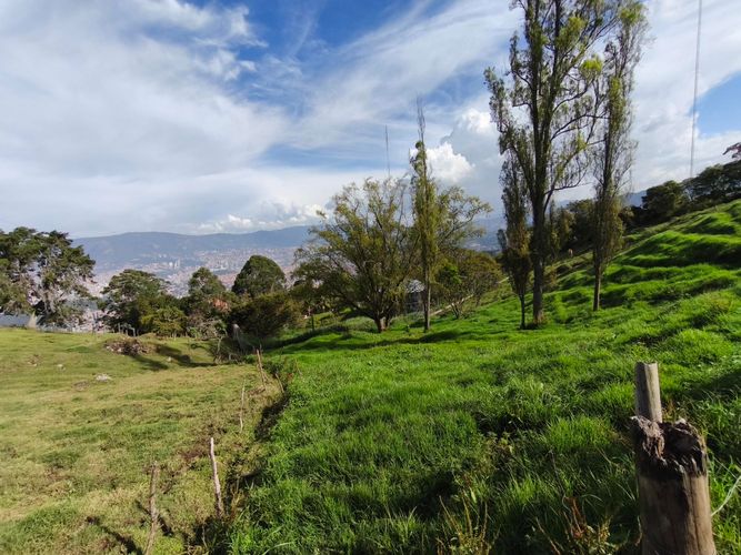 Finca en venta en San Cristobal, Medellín, 29295 m² · foto 24 de 24