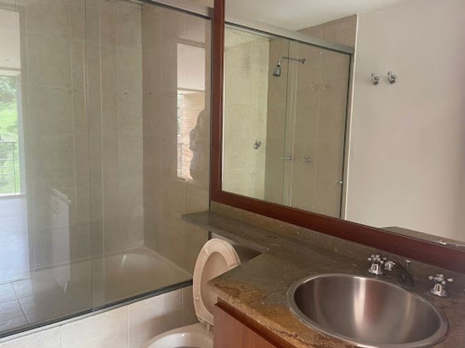 Apartamento de 2 alcobas en venta en Transversal Superior, Medellín, 119 m² · foto 5 de 9