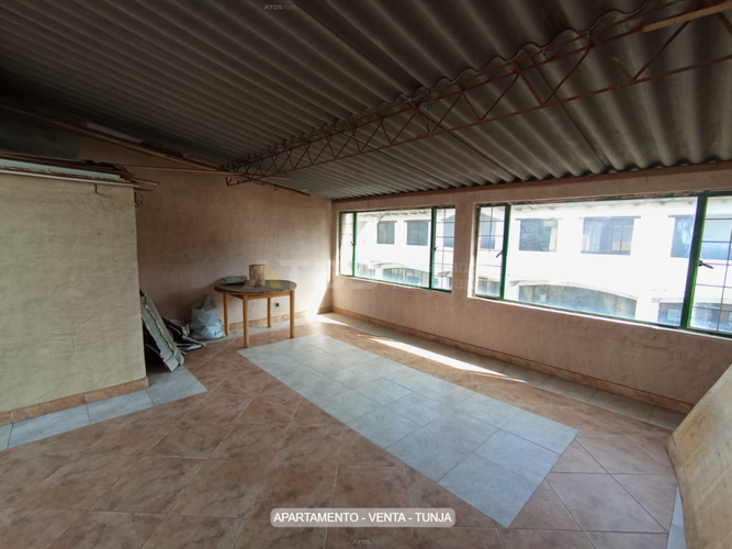 Apartamento de 3 alcobas en venta en Centro Historico, Tunja, 328 m² · foto 23 de 24