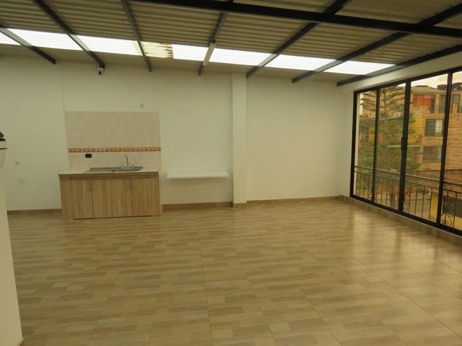 Casa de 3 alcobas en venta en Siete Trojes, Funza, 250 m² · foto 13 de 16