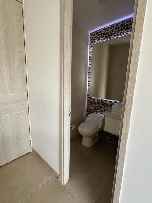 Apartamento de 3 alcobas en venta en Senderos Del Lili, Cali, 114 m² · foto 8 de 17