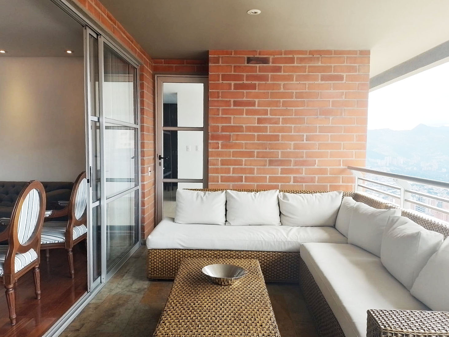 Apartamento en arriendo en El Tesoro, Medellín · foto 19 de 20