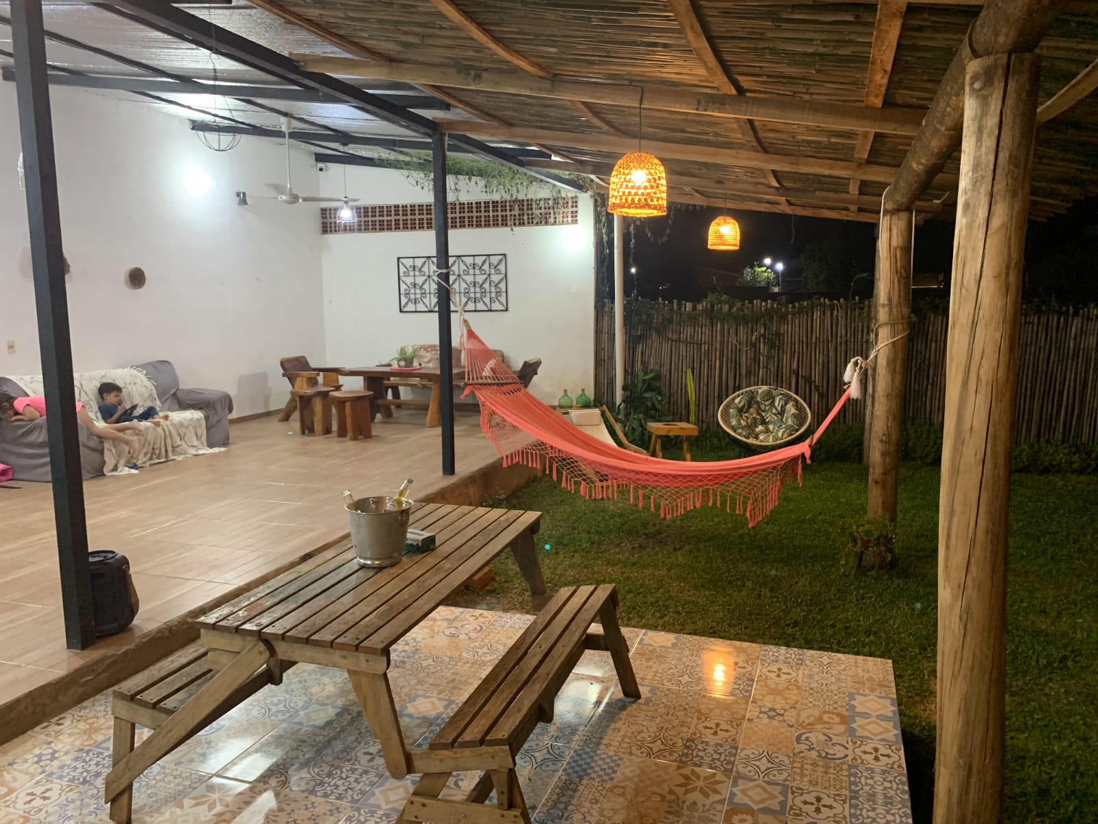 Casa de verano, Urbanización el Cortijo San Bernardino, terreno 12x40, a una cuadra de la ruta Guillermo Naumann, dos habitaciones — foto 3