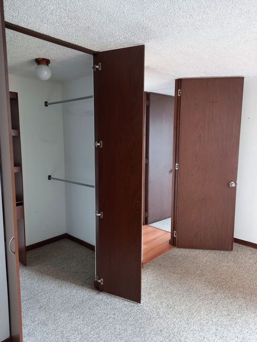 Apartamento de 3 alcobas en venta en El Cerezo, Bogotá, 88 m² · foto 10 de 18