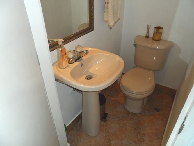 Casa de 3 alcobas en arriendo en El Tesoro, Medellín, 315 m² · foto 7 de 16