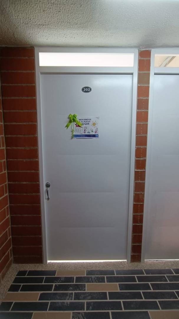 Apartamento en venta en Cr El Trebol Del Guali Et I, Mosquera · foto 2 de 12