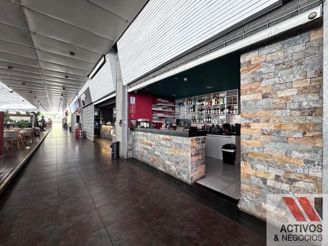 Local en venta en Castropol, Medellín, 53 m² · foto 3 de 16