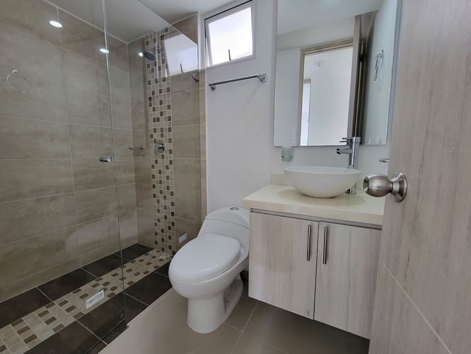 Apartamento de 3 alcobas en venta en Valle Del Lili, Cali, 85 m² · foto 15 de 22