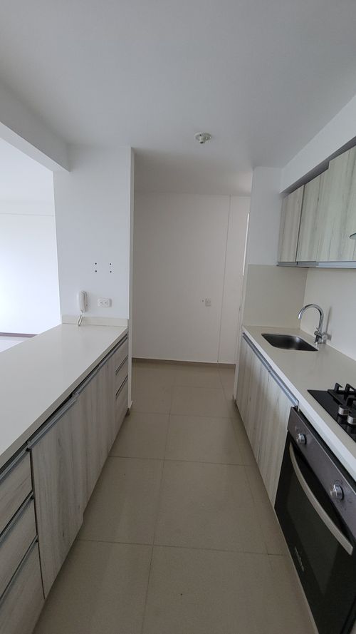 Apartamento de 3 alcobas en venta en Valle Del Lili, Cali, 85 m² · foto 6 de 22