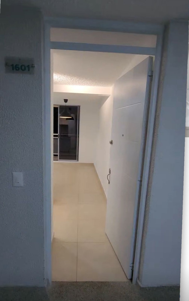 Apartamento en venta en El Poblado Ii Etapa, Pereira · foto 2 de 24