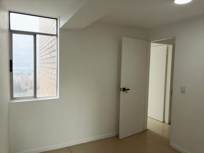 Apartamento de 3 alcobas en arriendo en Belén, Medellín, 80 m² · foto 6 de 20