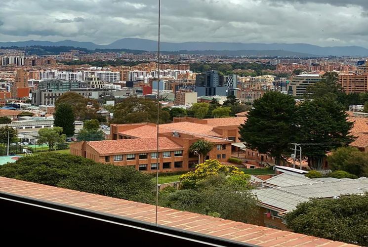Apartamento de 3 alcobas en venta en Santa Barbara Alta, Bogotá, 598 m² · foto 8 de 10