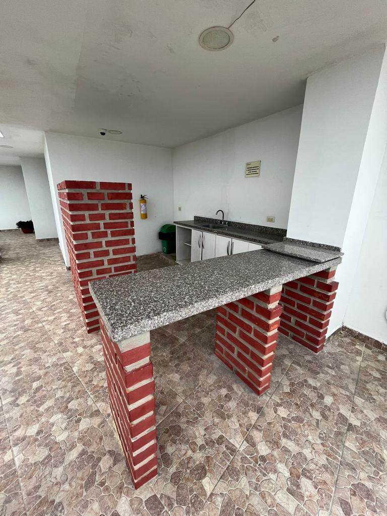 Apartamento en venta en Escallon Villa, Cartagena · foto 2 de 13