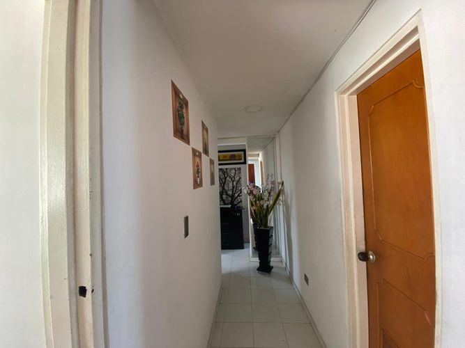 Apartamento de 3 alcobas en venta en Troncal, Cali, 67 m² · foto 5 de 15