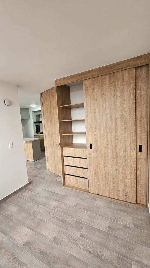 Apartamento de 2 alcobas en arriendo en Centro Comercial Outlet Factory, Bogotá, 38 m² · foto 4 de 9