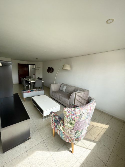Apartamento de 3 alcobas en venta en Centenario, Cali, 74 m² · foto 5 de 20
