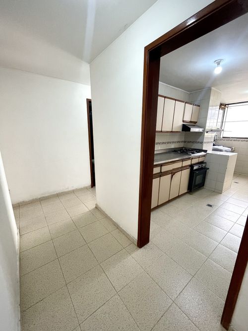 Apartamento de 3 alcobas en venta en Centenario, Cali, 74 m² · foto 10 de 20