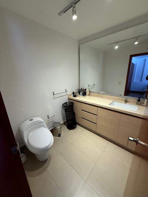 Apartamento de 3 alcobas en venta en La Cabrera, Bogotá, 310 m² · foto 9 de 20