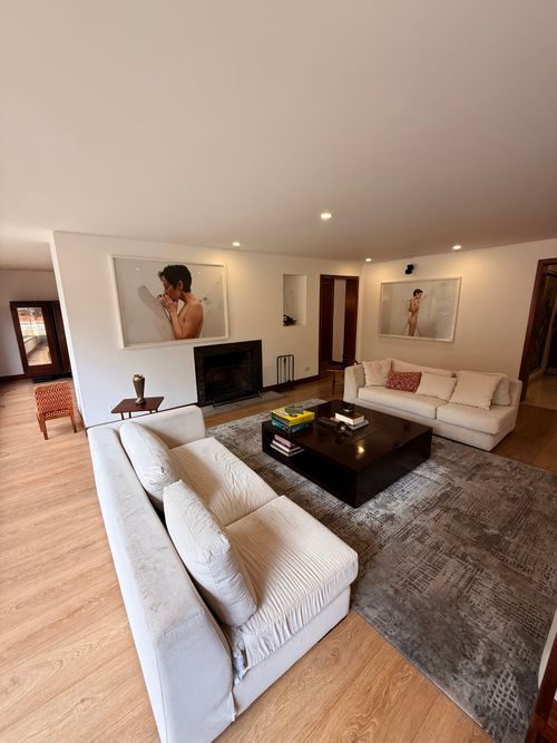Apartamento de 3 alcobas en venta en La Cabrera, Bogotá, 310 m² · foto 5 de 20
