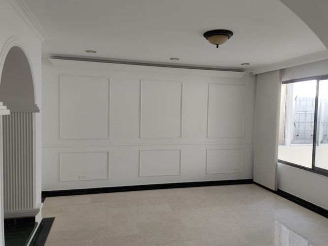 Casa de 4 alcobas en venta en Loma Del Indio, Medellín, 267 m² · foto 15 de 19