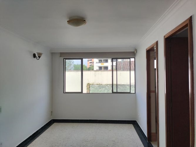 Casa de 4 alcobas en venta en Loma Del Indio, Medellín, 267 m² · foto 16 de 19
