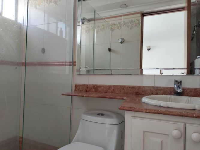 Casa de 4 alcobas en venta en Loma Del Indio, Medellín, 267 m² · foto 19 de 19