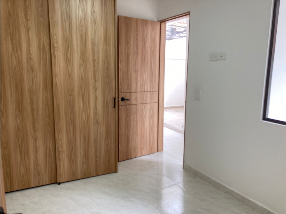 Apartamento en venta en Centro, Itagüí · foto 5 de 13