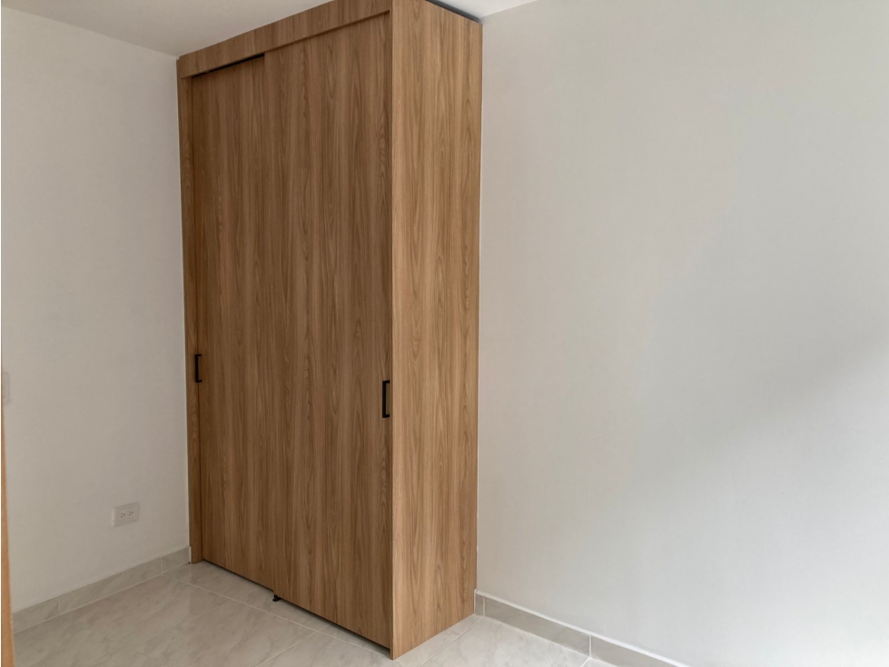 Apartamento en venta en Centro, Itagüí · foto 8 de 13