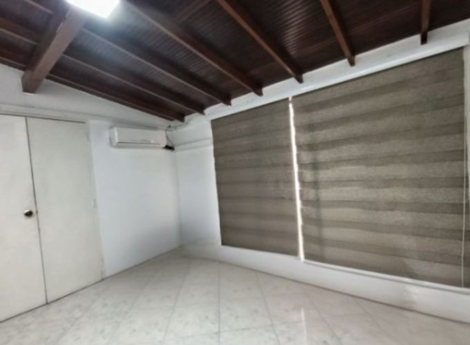 Oficina en arriendo en Laureles, Medellín, 80 m² · foto 2 de 10