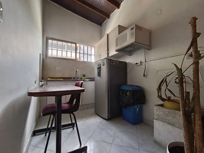 Oficina en arriendo en Laureles, Medellín, 80 m² · foto 10 de 10