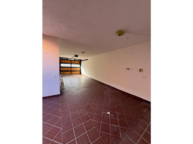 Casa de 4 alcobas en venta en San Antonio De Pereira, Rionegro, 117 m² · foto 6 de 9
