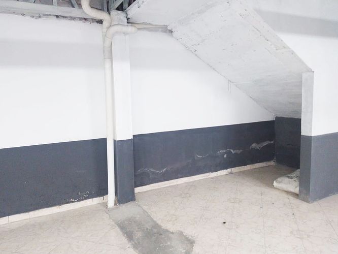 Bodega en arriendo en Cristo Rey, Medellín, 200 m² · foto 2 de 11