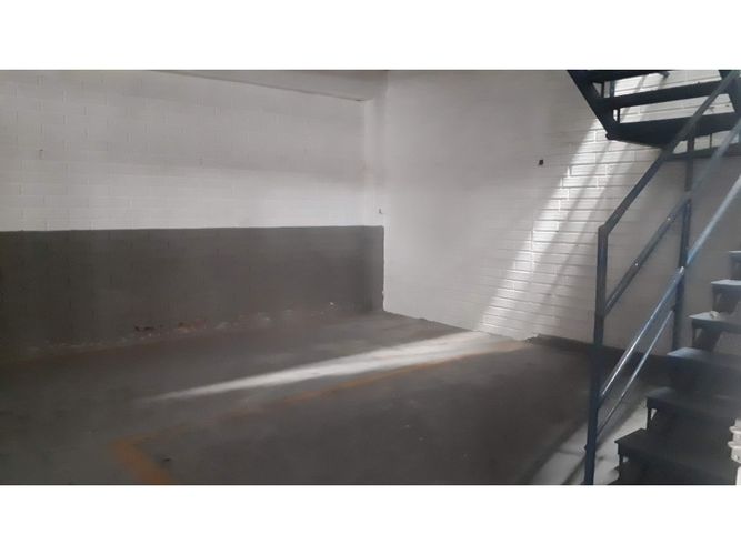 Bodega en arriendo en Mesa, Envigado, 2100 m² · foto 14 de 24