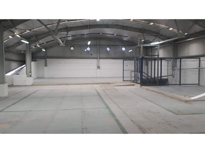 Bodega en arriendo en Mesa, Envigado, 2100 m² · foto 19 de 24