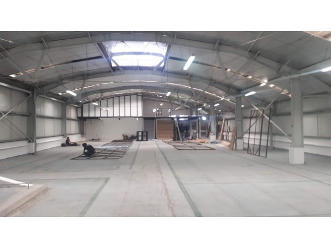 Bodega en arriendo en Mesa, Envigado, 2100 m² · foto 21 de 24