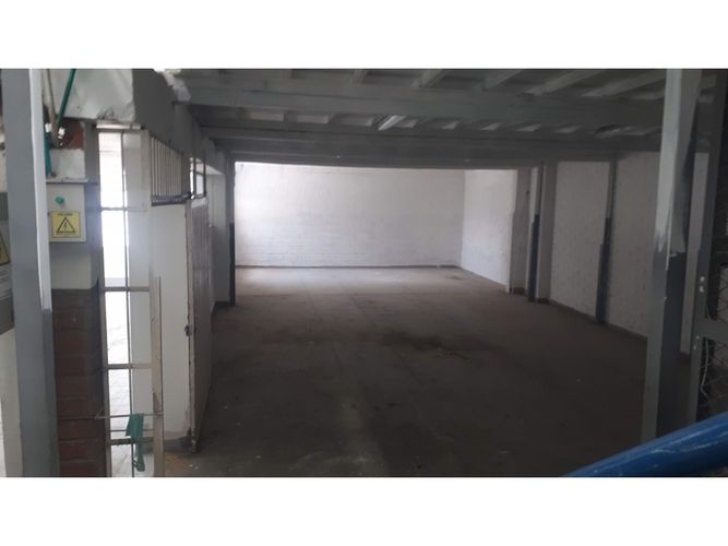 Bodega en arriendo en Mesa, Envigado, 2100 m² · foto 23 de 24