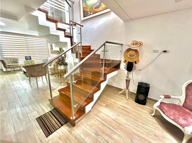 Casa de 3 alcobas en venta en Cr. Los Geranios, Armenia, 150 m² · foto 10 de 24