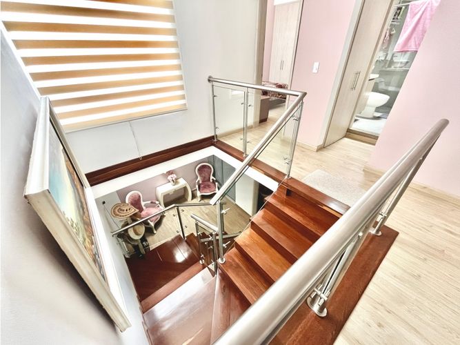 Casa de 3 alcobas en venta en Cr. Los Geranios, Armenia, 150 m² · foto 13 de 24