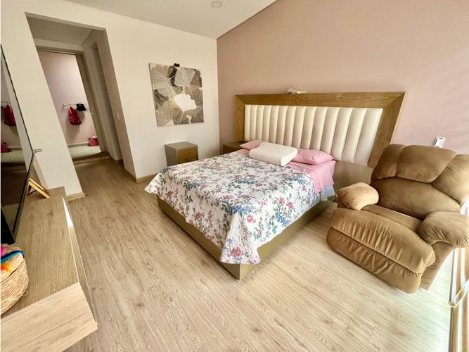 Casa de 3 alcobas en venta en Cr. Los Geranios, Armenia, 150 m² · foto 17 de 24