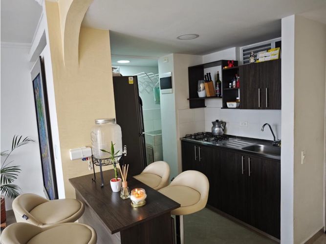 Apartamento de 2 alcobas en venta en Niquia, Bello, 35 m² · foto 3 de 14