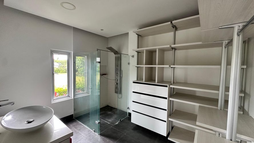 Casa de 5 alcobas en venta en Cerritos, Pereira, 1599 m² · foto 5 de 11
