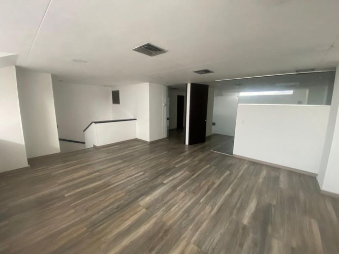 Oficina en arriendo en Santa María De Los Ángeles, Medellín, 175 m² · foto 16 de 20