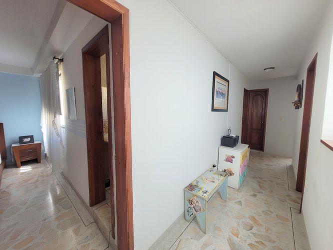 Edificio en venta en Sector Lago Uribe, Pereira, 421 m² · foto 9 de 24
